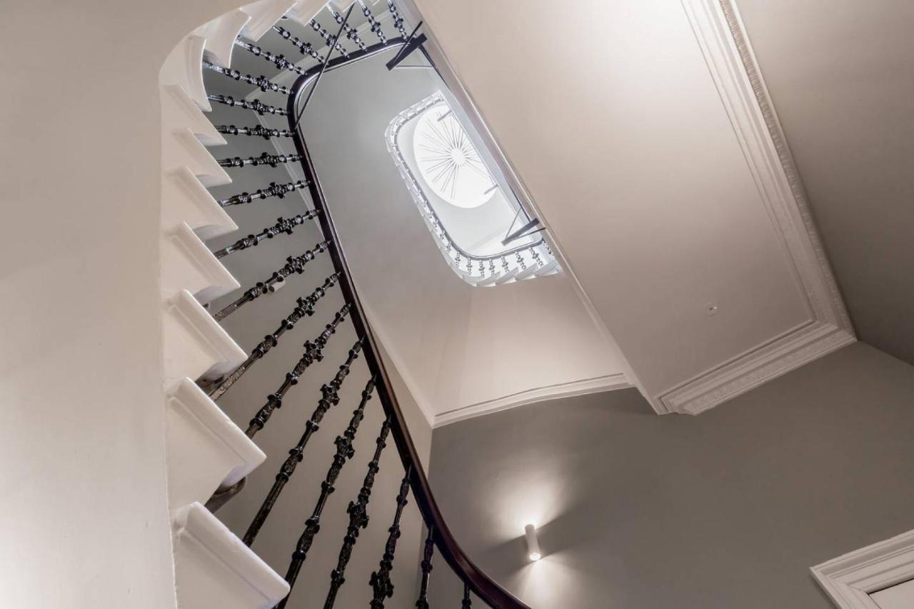 Joivy Spacious And Bright 1Bed Apt, Short Walk From Princes Street Edinburgh Luaran gambar