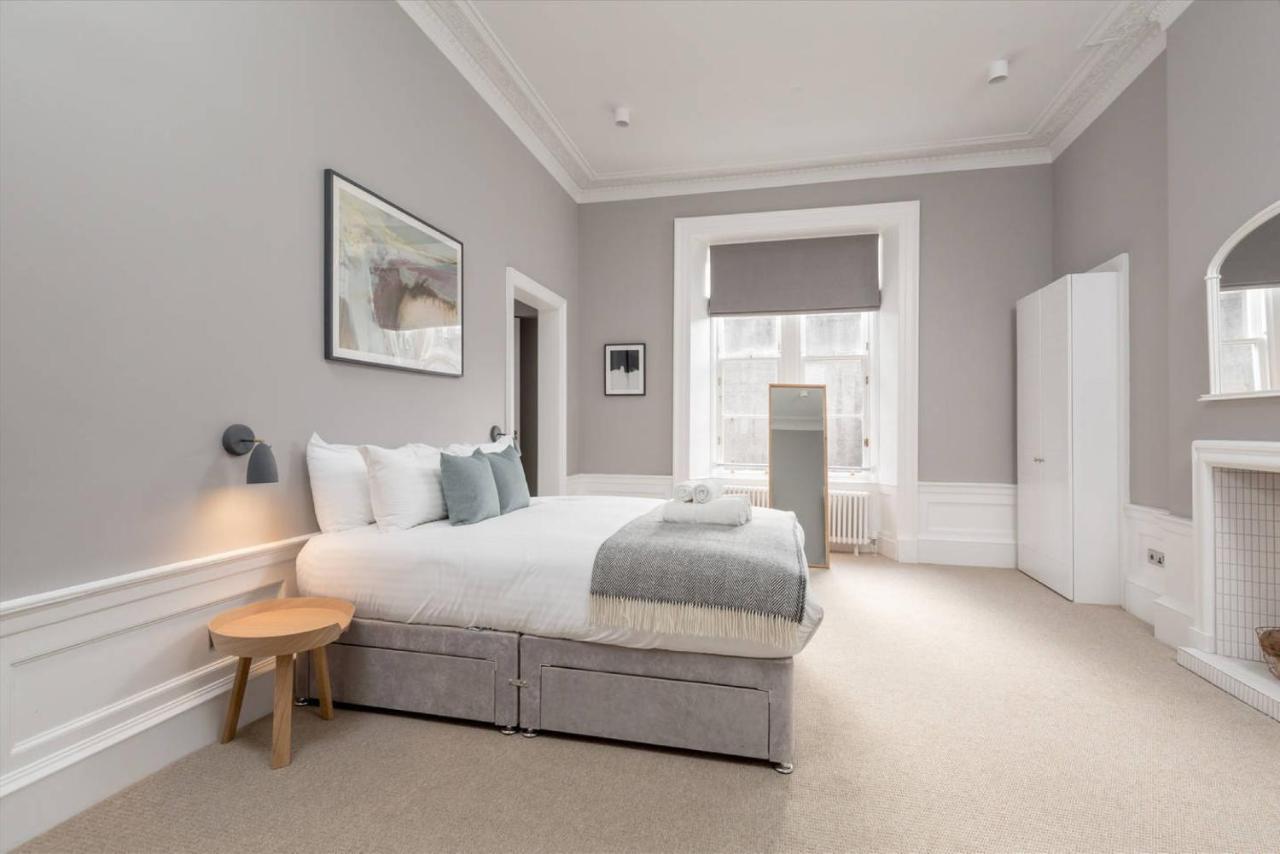Joivy Spacious And Bright 1Bed Apt, Short Walk From Princes Street Edinburgh Luaran gambar