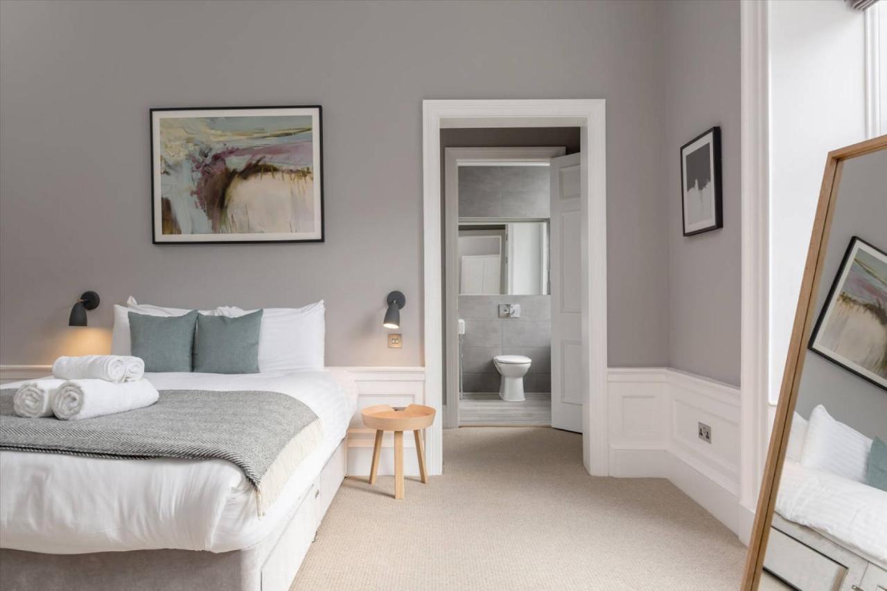 Joivy Spacious And Bright 1Bed Apt, Short Walk From Princes Street Edinburgh Luaran gambar