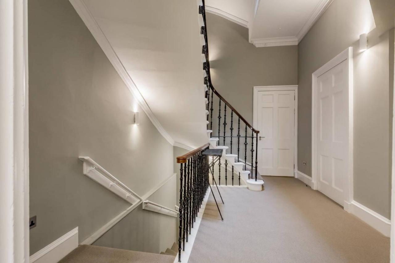 Joivy Spacious And Bright 1Bed Apt, Short Walk From Princes Street Edinburgh Luaran gambar