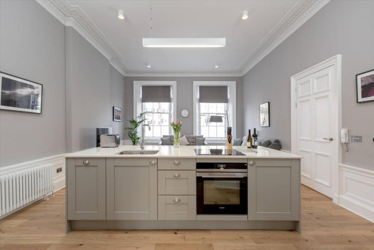 Joivy Spacious And Bright 1Bed Apt, Short Walk From Princes Street Edinburgh Luaran gambar