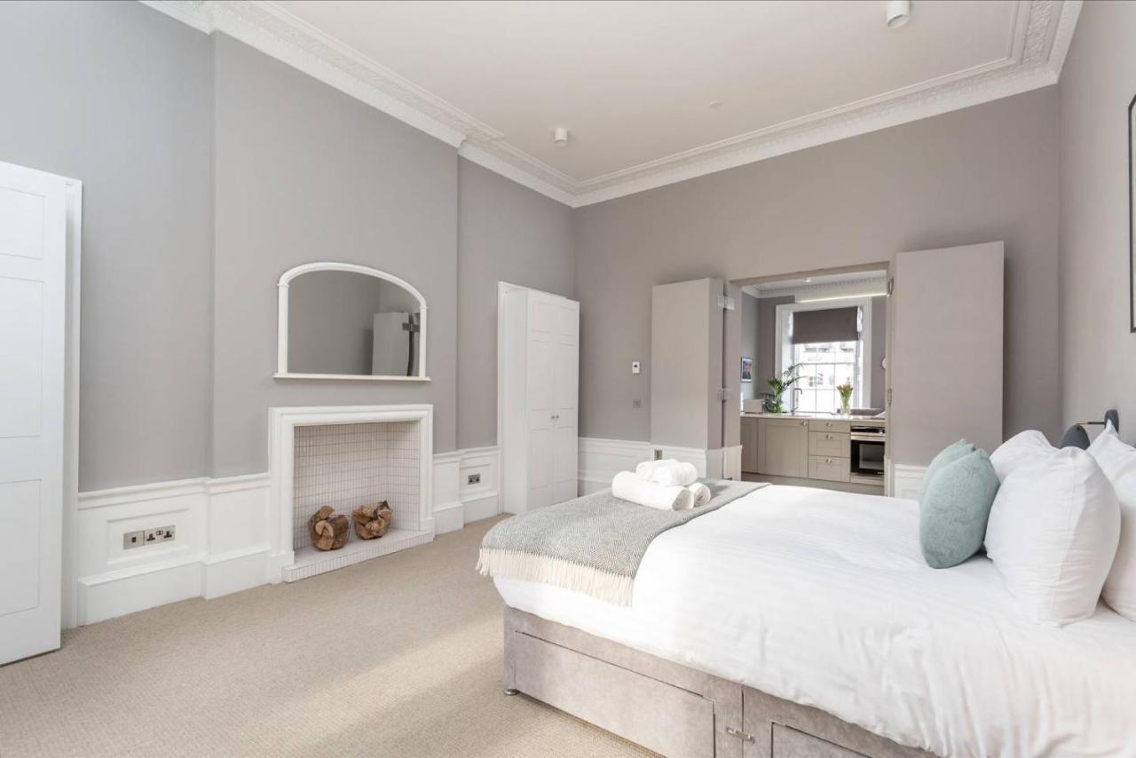 Joivy Spacious And Bright 1Bed Apt, Short Walk From Princes Street Edinburgh Luaran gambar